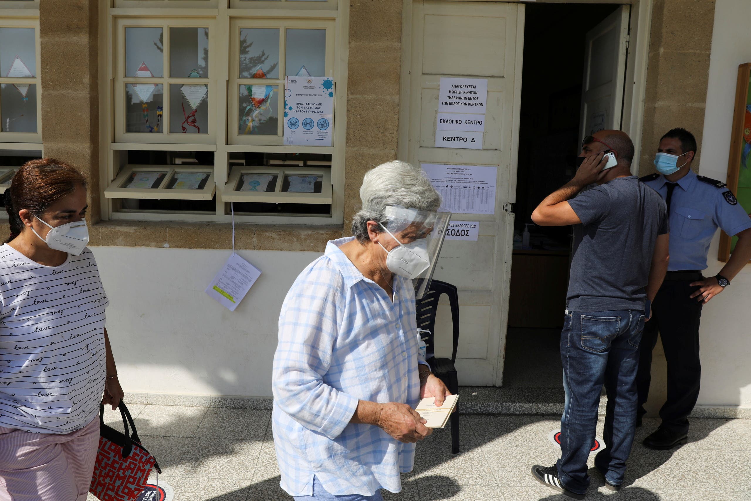 طابور انتظار للتصويت اليوم في قبرص